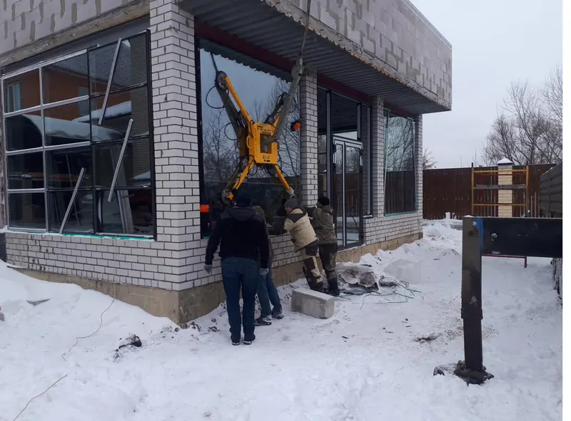 Установка оконного блока — Частный дом, проект ООО Развитие